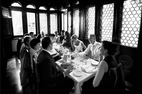 joyful wedding photos of family, friends, and love
by Francesco De Tito Photography | junebugweddings.com joyful wedding
photos of family, friends, and love by Francesco De Tito Photography | junebugweddings.com