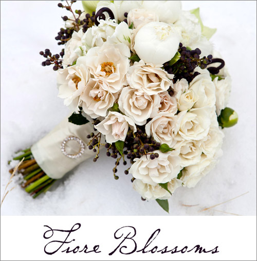 Bridal bouquet by Fiore Blossoms, photo by La Vie Photography | junebugweddings.com