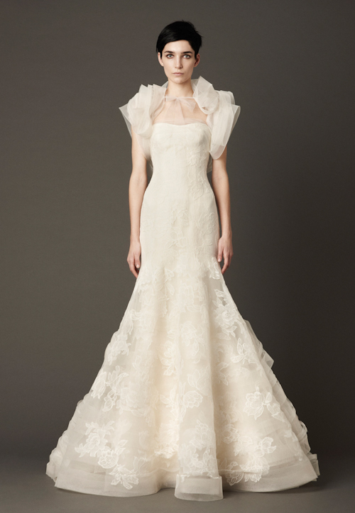 Vera Wang Fall 2013 Wedding Dress Collection | junebugweddings.com Vera Wang Fall 2013 Wedding Dress Collection | junebugweddings.com