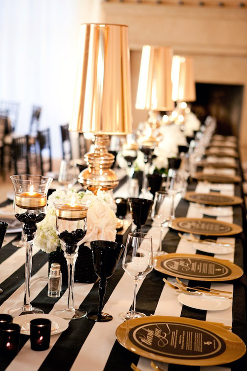 glamorous black, white and gold wedding at The resort at Pelican Hill, photo by APictureLife Photography | junebugweddings.com