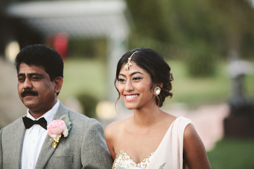 gold, vintage inspired wedding at OZ Nashville with photos by Ulmer Studios | junebugweddings.com gold, vintage inspired wedding at OZ Nashville with photos by Ulmer Studios | junebugweddings.com