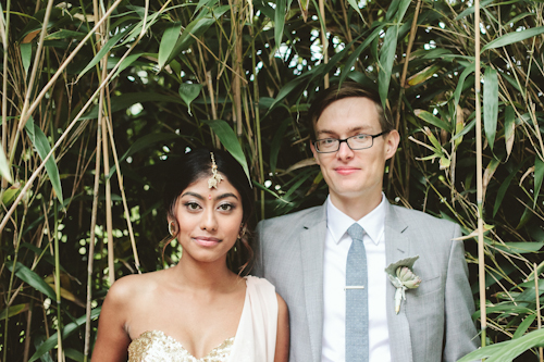 gold, vintage inspired wedding at OZ Nashville with photos by Ulmer Studios | junebugweddings.com gold, vintage inspired wedding at OZ Nashville with photos by Ulmer Studios | junebugweddings.com