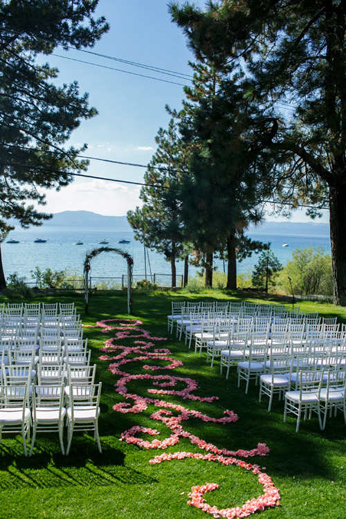 Lake Tahoe, Nevada modern wedding, photo by Mauricio Arias of Chrisman Studios | junebugweddings.com
