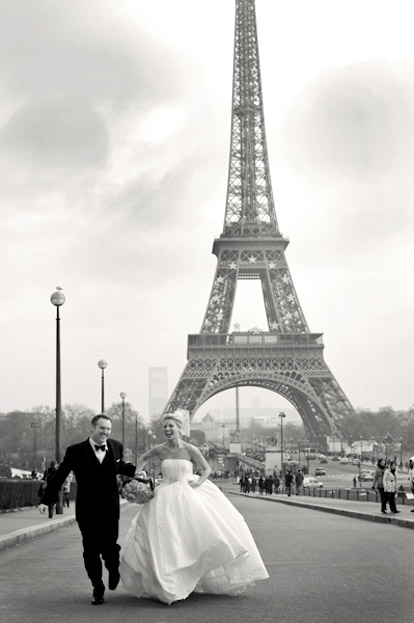 New Year's Eve elopement wedding in Paris, France, The Eiffel Tower, Amy and Stuart Photography
