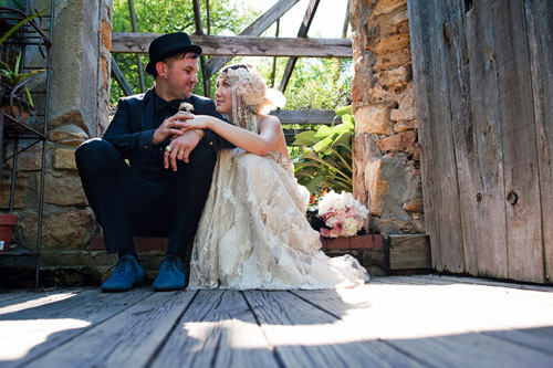 pink, black and white funky and fun vintage wedding style, images by Solar Photographers