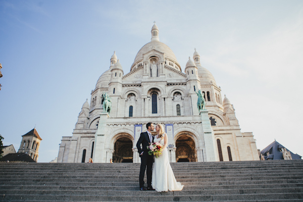 intimate destination wedding in Paris, photo by Ophelia and Romeo Photographers | via junebugweddings.com