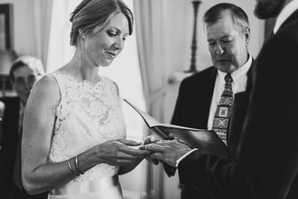 Sentimental-Ontario-Wedding-at-Home-Jennifer-Moher (15 of 34)