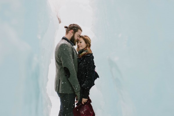 Snowy-Couple-Session-Ice-Castles-New-Hampshire-Darling-Photography (11 of 20)