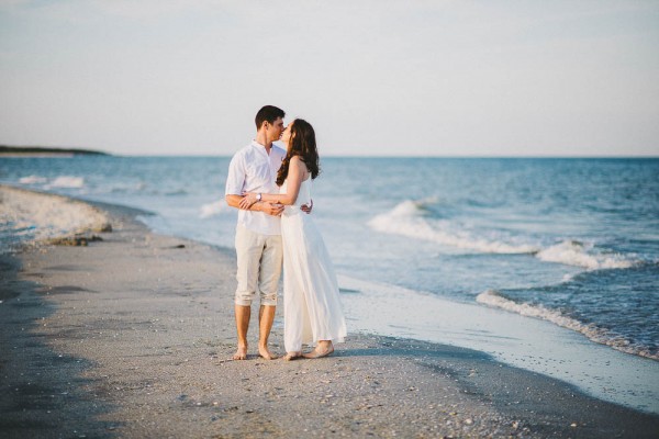 Beautiful-Romanian-Engagement-Beach-Cherry-Moments (10 of 22)