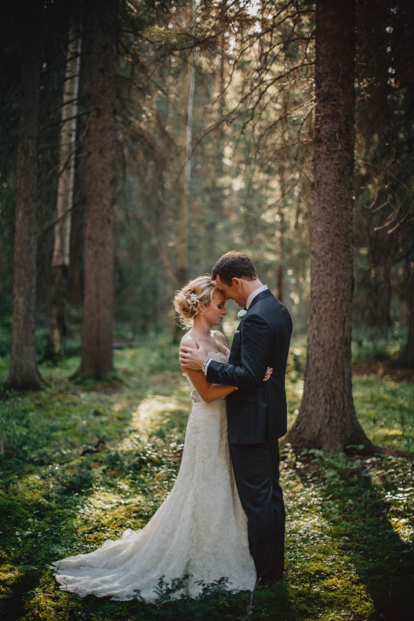 Glamorous-Wedding-Fairmont-Banff-Springs-Hotel-Gabe-McClintock (24 of 35)