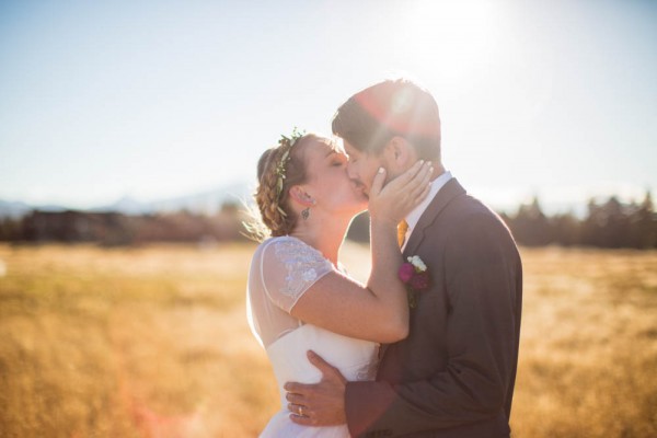 Colorful-Backyard-Wedding-in-Oregon (24 of 33)