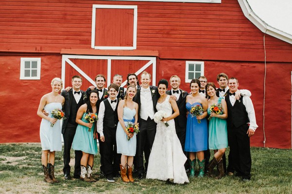 Lace-and-Burlap-Wedding-in-North-Dakota (10 of 33)