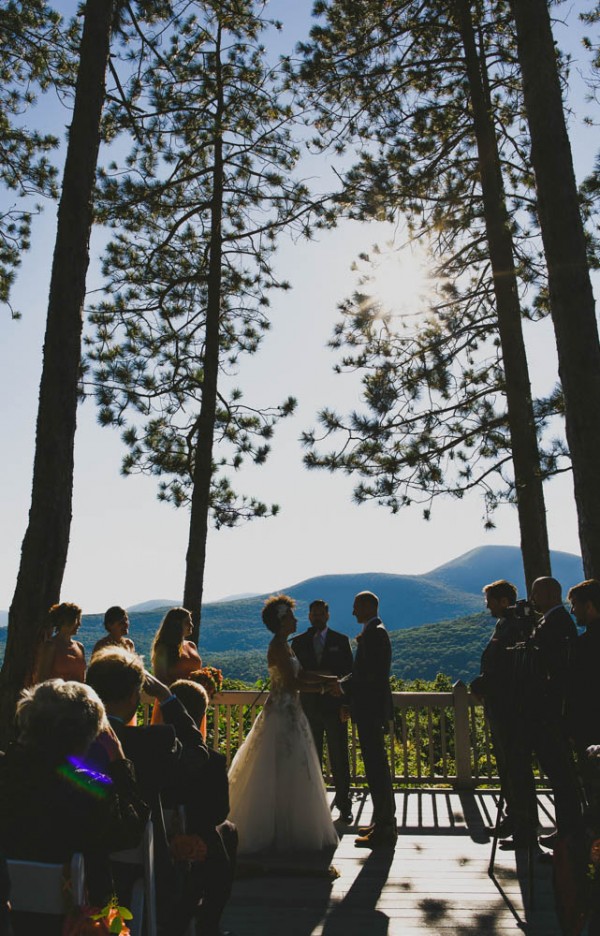 Rustic-Peach-Wedding-Onteora-Mountain-House-Ryan-Brenizer-Tatiana-Breslow (21 of 40)