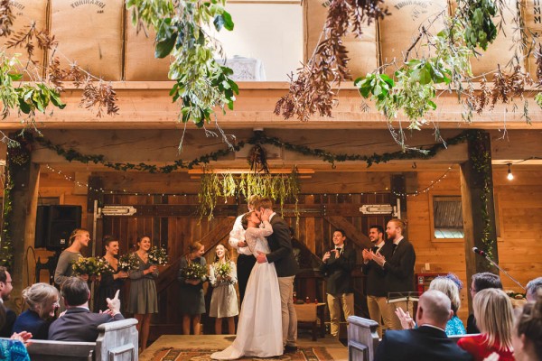 Beautifully-Natural-Indoor-Wedding-at-The-Woolshed (20 of 40)