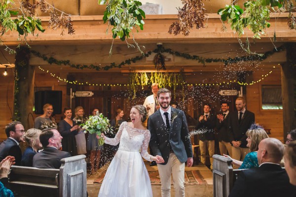 Beautifully-Natural-Indoor-Wedding-at-The-Woolshed (22 of 40)