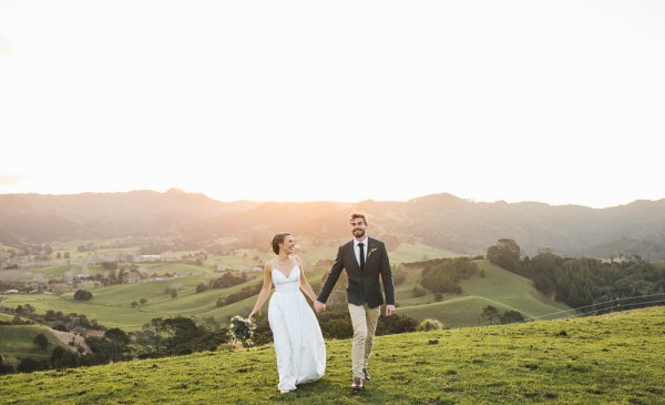 Beautifully-Natural-Indoor-Wedding-at-The-Woolshed (35 of 40)