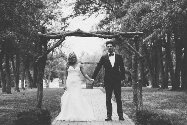 Classic-Rustic-Wedding-Country-Pines-Mae-Small-Photography (4 of 19)