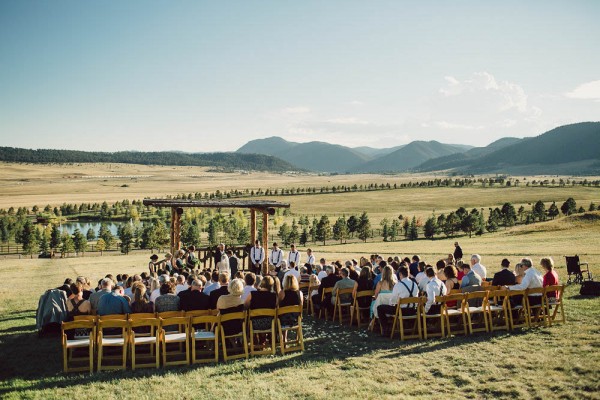 Lovely-Natural-Wedding-at-Spruce-Mountain-Ranch (22 of 40)