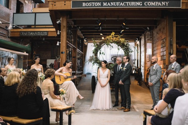 Natural-Wedding-at-Charles-River-Museum-of-Industry-and-Innovation (23 of 39)