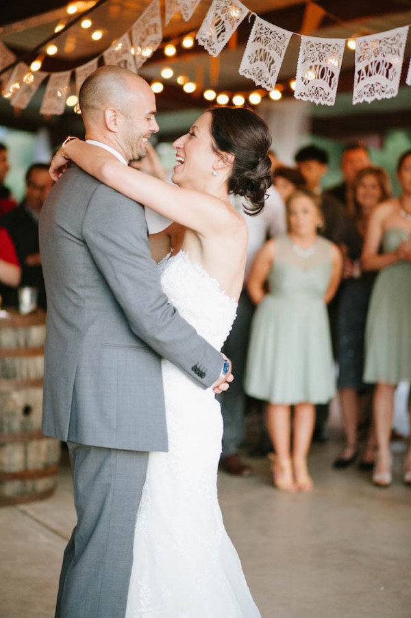 Peach-and-Mint-Wedding-at-Heifer-Ranch (4 of 41)