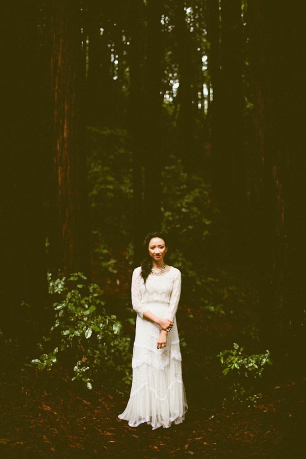 Rainy-Forest-Wedding-at-Stones-and-Flowers-Retreat-Andria-Lindquist (13 of 34)