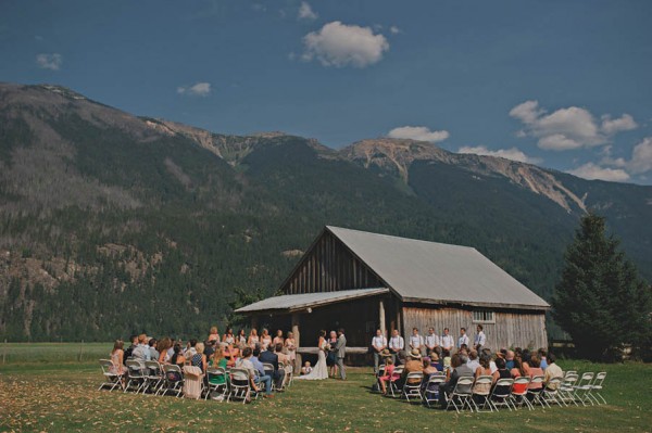 Rustic-Canadian-Wedding-Van-Loon-Farms-Jennifer-Armstrong-Photography (6 of 24)