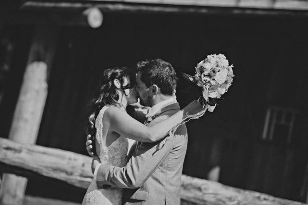 Rustic-Canadian-Wedding-Van-Loon-Farms-Jennifer-Armstrong-Photography (8 of 24)