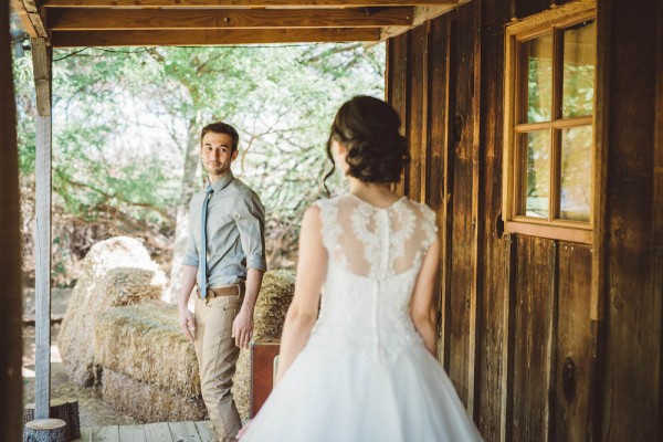 Vintage-Rustic-Wedding-at-Whispering-Tree-Ranch (26 of 38)