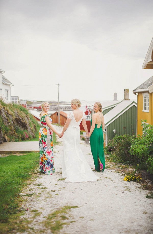 Bohemian-Nordic-Wedding-on-the-Island-of-Bjørnsund (9 of 37)