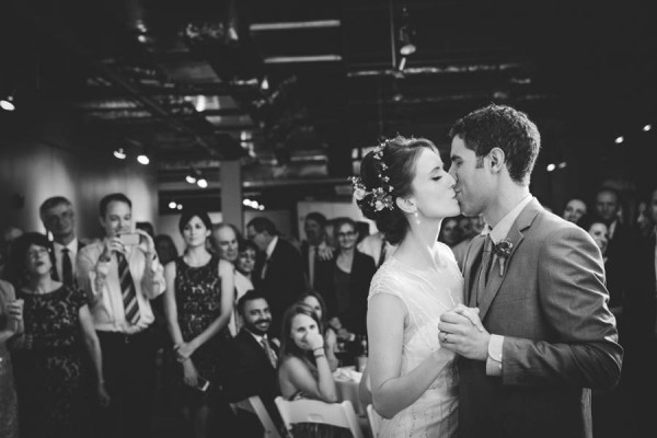 Colorful-Wedding-at-Floating-World-Gallery-Erin-Hoyt-Photography (21 of 22)