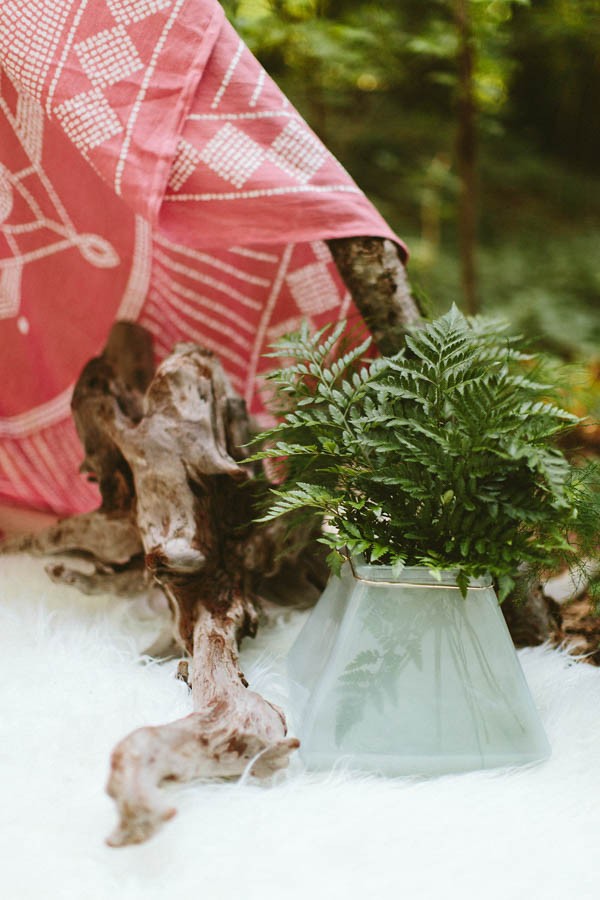 Alternative-Forest-Wedding-Inspiration-Kaytee-Lauren-Photography (4 of 30)