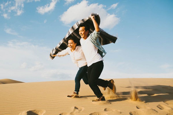 Breathtaking-Engagement-Session-at-the-Imperial-Sand-Dunes-Michael-Ryu (19 of 35)