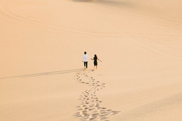 Breathtaking-Engagement-Session-at-the-Imperial-Sand-Dunes-Michael-Ryu (30 of 35)