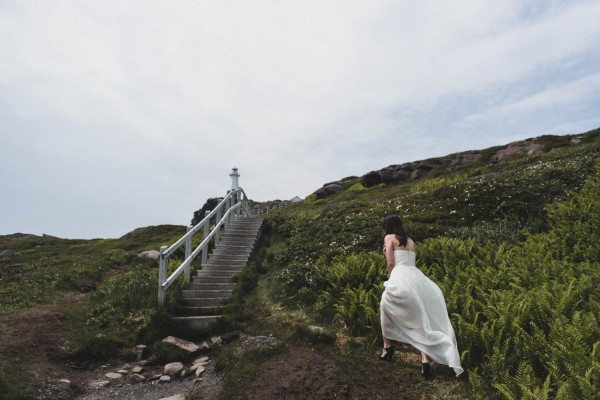 Carefree-Elopement-at-Cape-Spear-Lighthouse-Jennifer-Moher--2