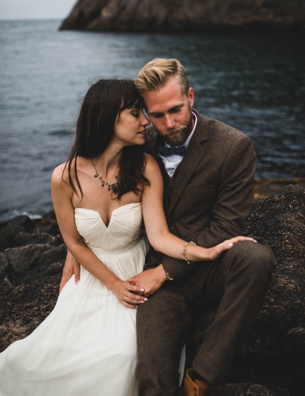 Carefree-Elopement-at-Cape-Spear-Lighthouse-Jennifer-Moher--24