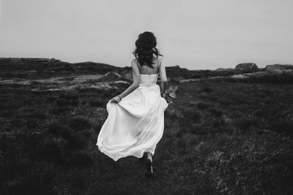 Carefree-Elopement-at-Cape-Spear-Lighthouse-Jennifer-Moher--41
