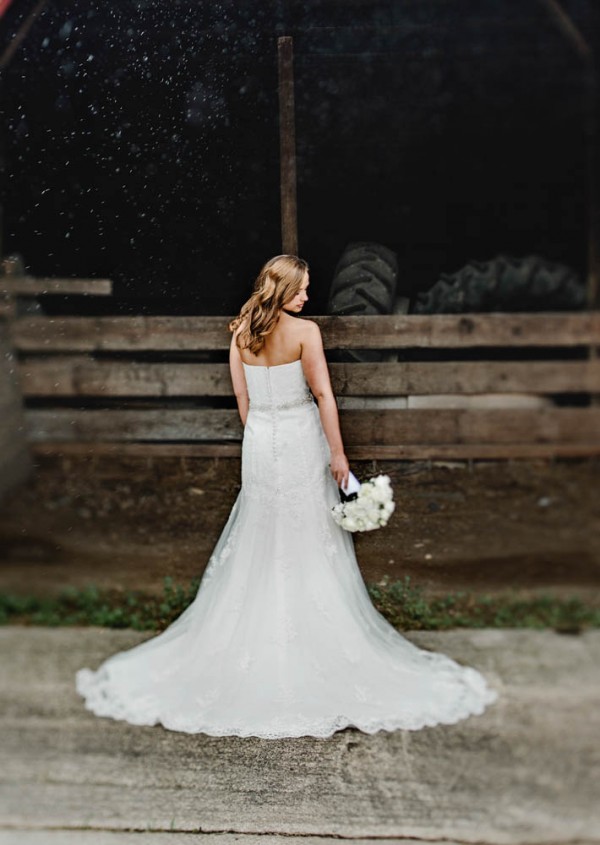 Elegant-Farm-Wedding-in-Iowa-Amanda-Basteen-Photography--10