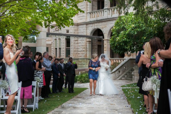 Graceful-Sydney-Wedding-at-Curzon-Hall (7 of 25)