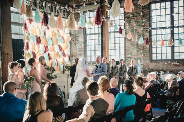 Vintage-Rustic-Wedding-at-Steam-Whistle-Brewery-Love-by-Lynzie-Events (2 of 24)