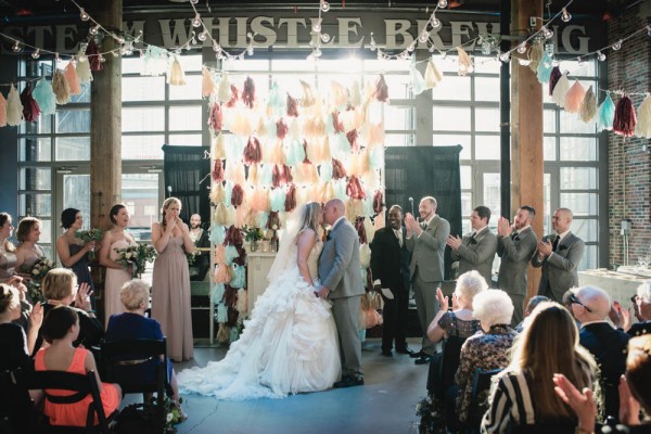 Vintage-Rustic-Wedding-at-Steam-Whistle-Brewery-Love-by-Lynzie-Events (3 of 24)