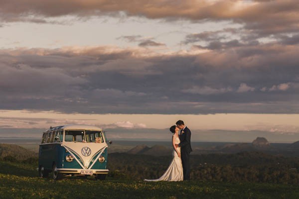Weddings-at-Tiffanys-Wedding-in-the-Queensland-Countryside (24 of 29)