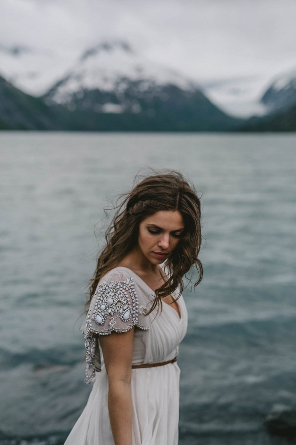 Alaskan-Elopement-Inspiration-at-Portage-Lake-Jess-Hunter-Photography-6025