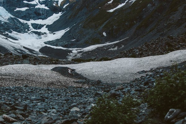 Alaskan-Elopement-Inspiration-at-Portage-Lake-Jess-Hunter-Photography-6160
