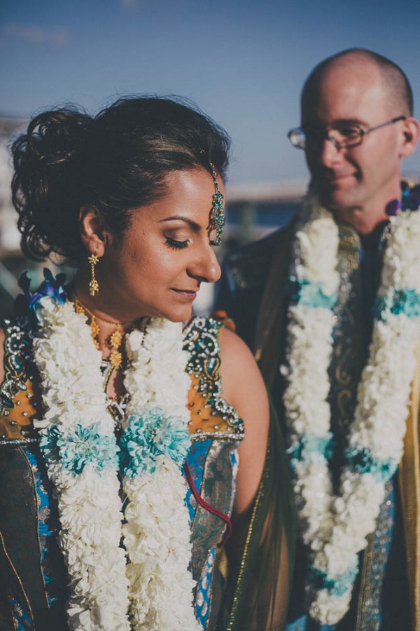 Blue-and-Gold-Hindu-Wedding-Villetto-Photography-536