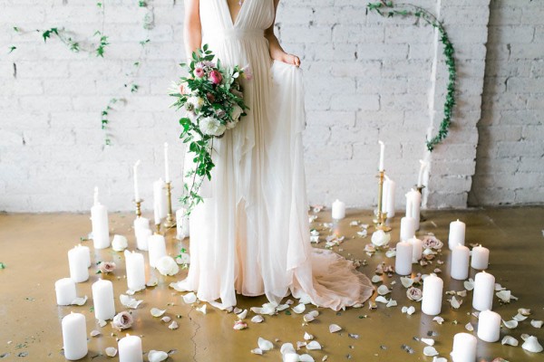 Goddess-Inspired-Bridal-Shoot-in-Cleo-and-Clementine-Ashley-Rae-Photography-33
