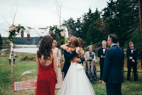 Multicultural-Inspired-Wedding-at-The-Captain-Whidbey-Inn-Julia-Kinnunen-Photography-2-9
