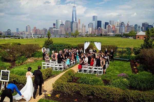 New-Jersey-Garden-Wedding-at-Liberty-House-Restaurant-Daniel-Moyer--9