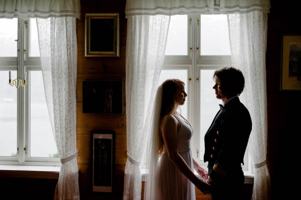 Traditional-Barn-Wedding-in-Norway-Damien-Milan-Photography--26
