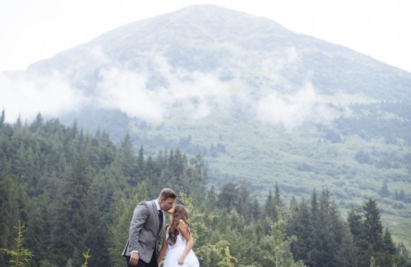 Understated-Alaska-Destintion-Wedding-in-Orange-and-Navy-Erica-Rose-Photography-0026