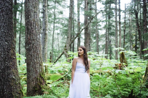 Understated-Alaska-Destintion-Wedding-in-Orange-and-Navy-Erica-Rose-Photography-0028